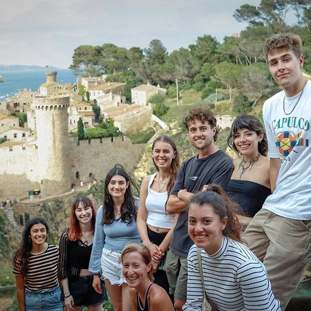 Mana Mana Youth Hostel Tossa de Mar Dış mekan fotoğraf