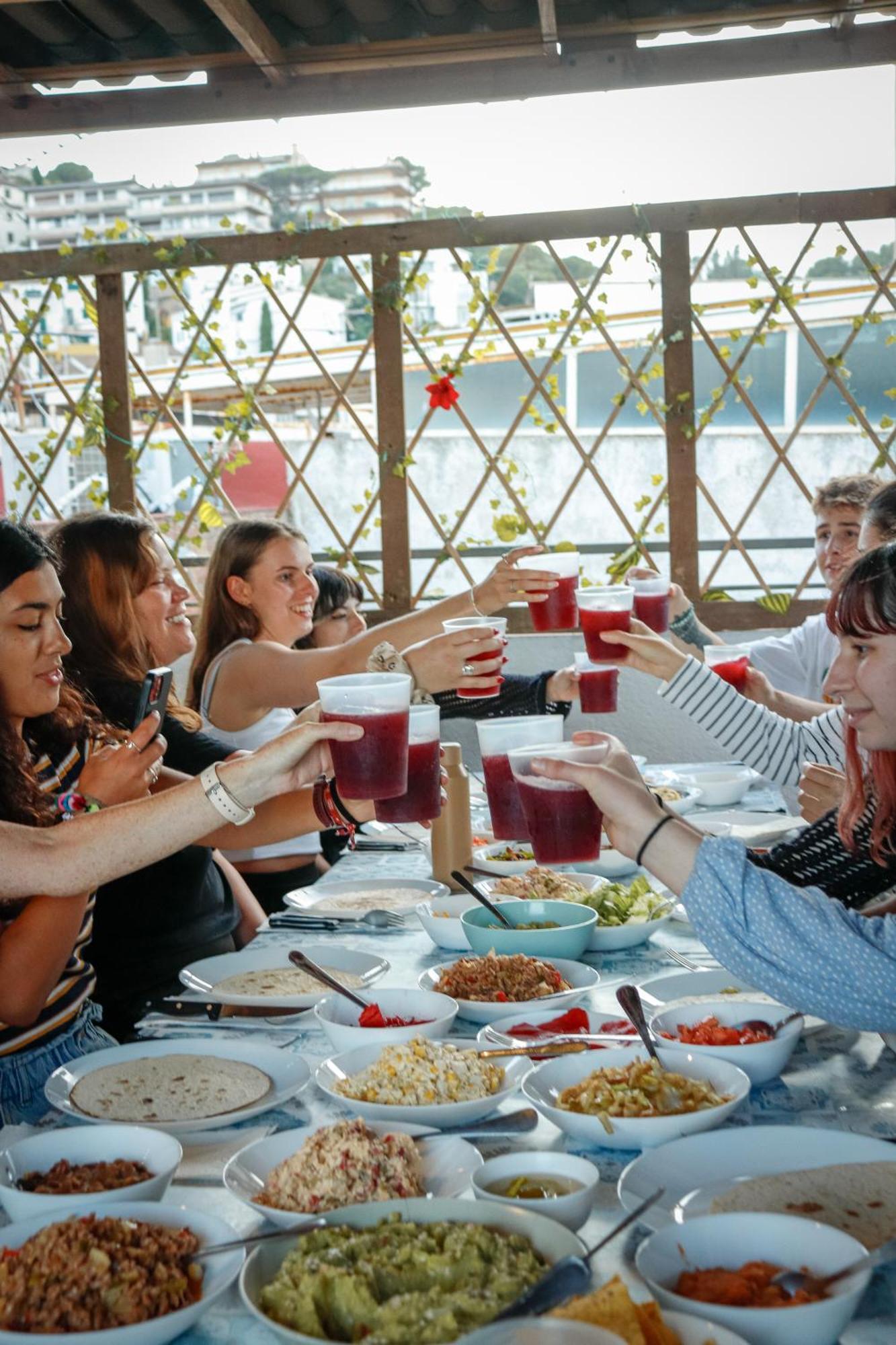 Mana Mana Youth Hostel Tossa de Mar Dış mekan fotoğraf