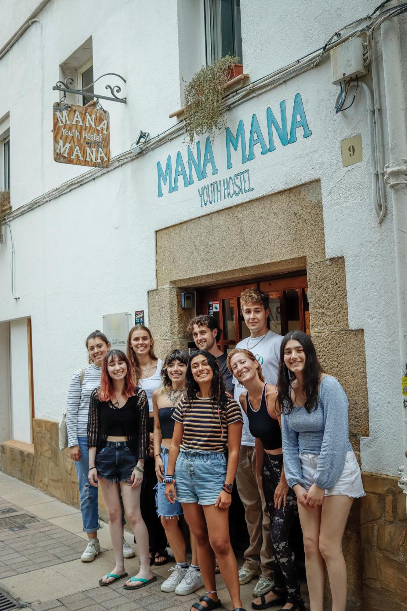 Mana Mana Youth Hostel Tossa de Mar Dış mekan fotoğraf